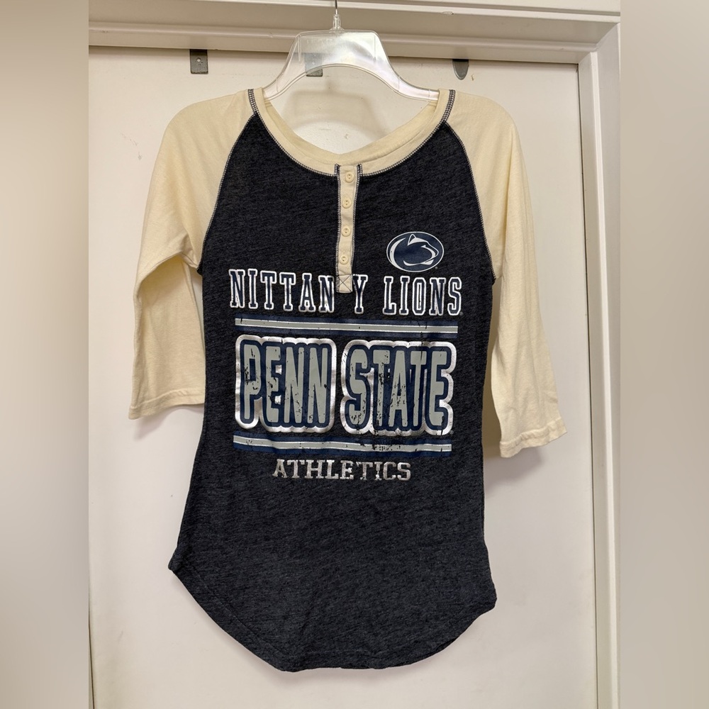 Penn State Nittany Lions women’s tshirt - size M - Team Athletics - NCAA